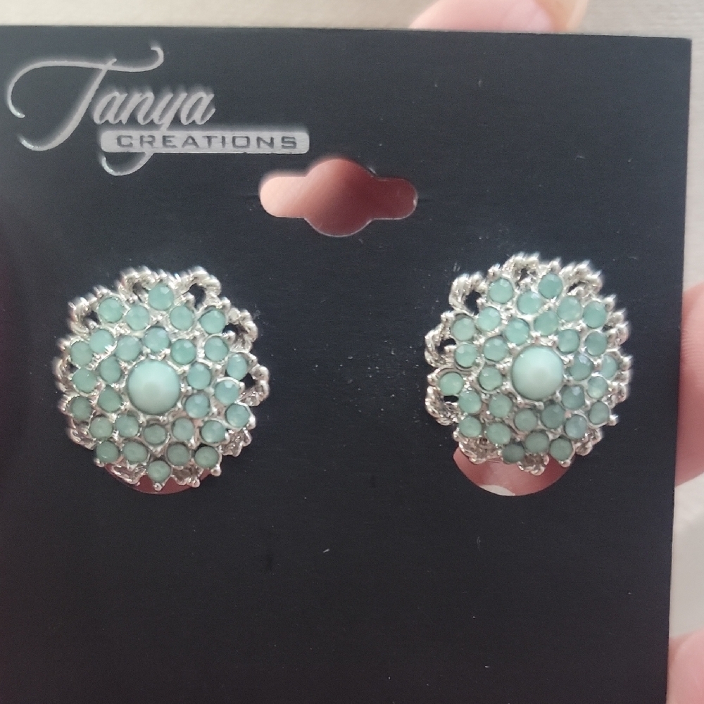 Cottagecore Style Silver Tone and Green Earrings